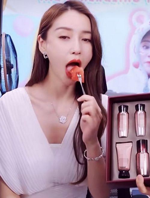 张嘴吃瓜,揭秘娱乐圈那些不为人知的秘密